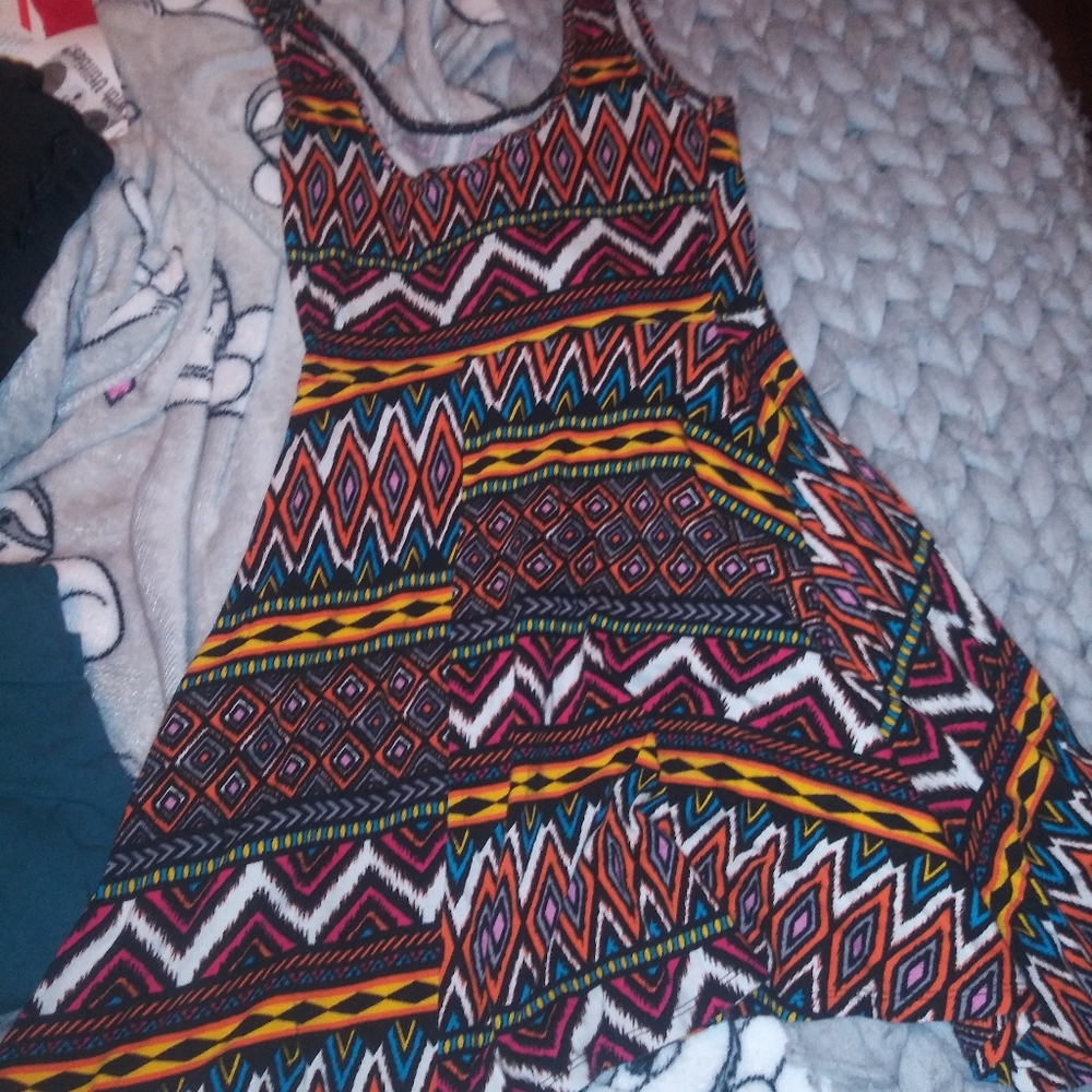 Dress - Picture 4 of 5